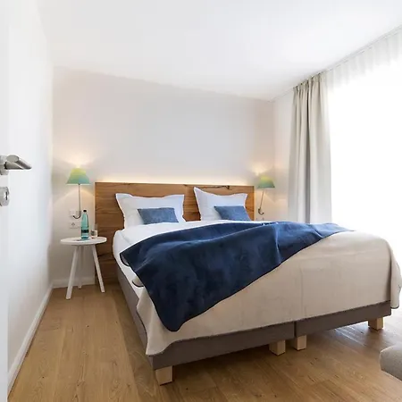 Luxus- Ostseeferienhauser Im Reetdorf Geltinger Birk Casa vacanze *